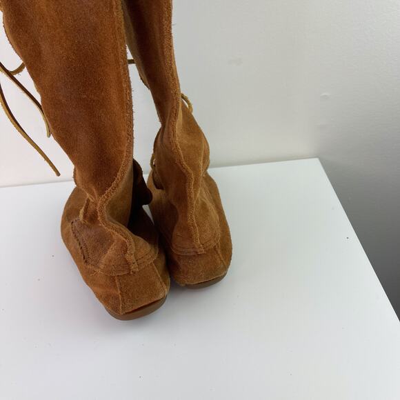 MINNETONKA Brown Genuine Suede Knee High Lace Up Moccasins Boots 7 CLASSIC - Picture 4 of 6
